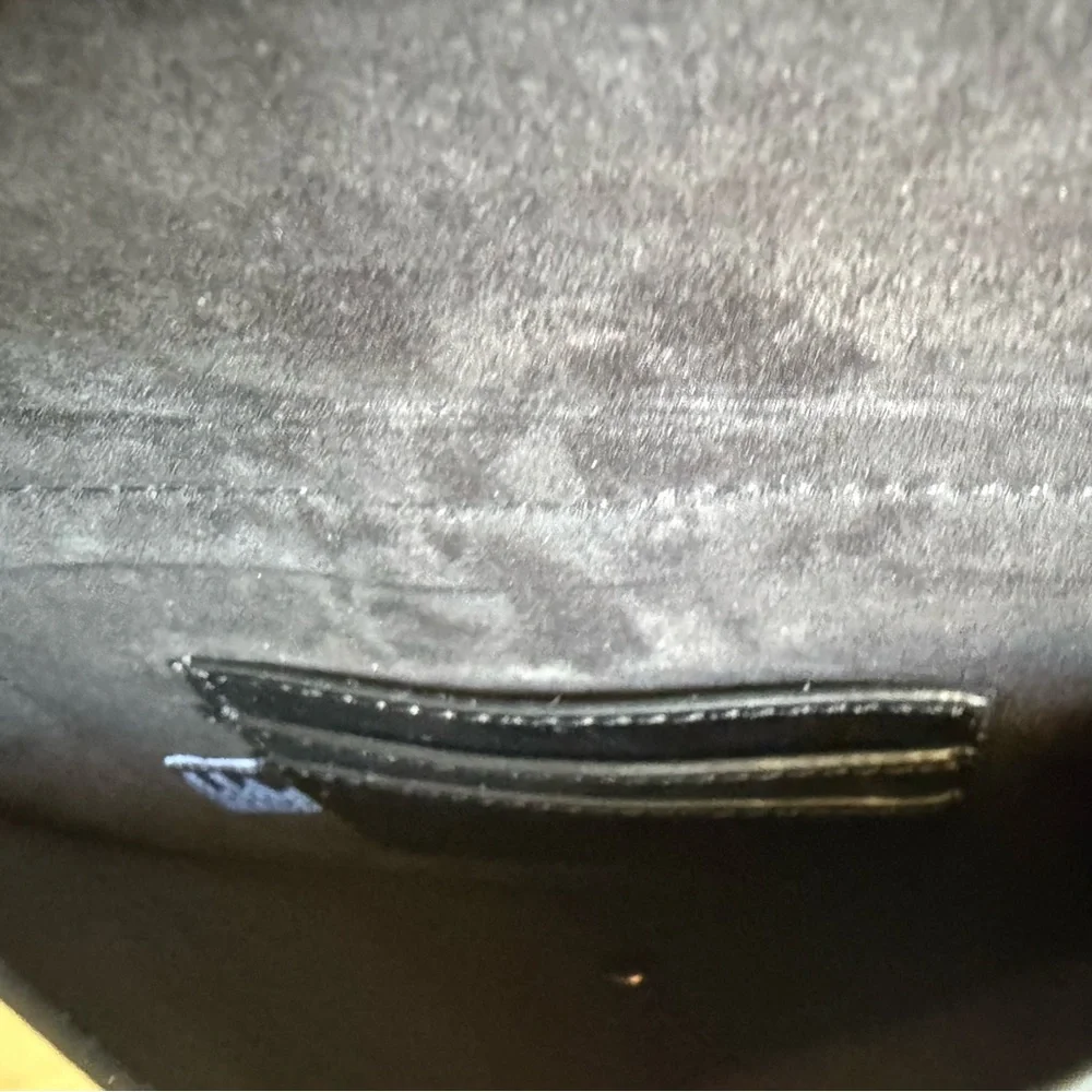 MADISON WEST Elegant Black Leather Handbag with Gold Hoop Handle - Picture 6 of 7